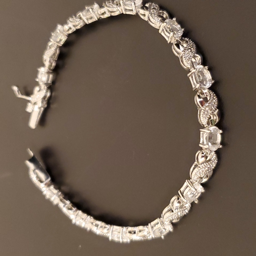 White Topaz and Diamond Bracelt